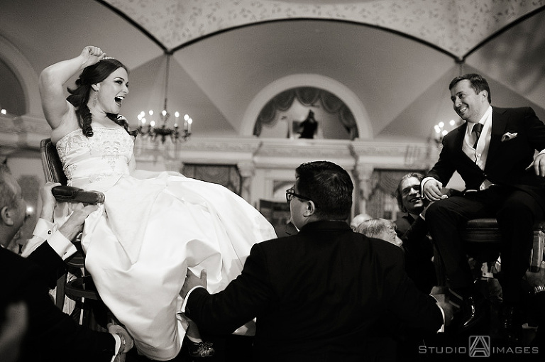 Pleasantdale Chateau Wedding Photos | NJ Wedding Photographer