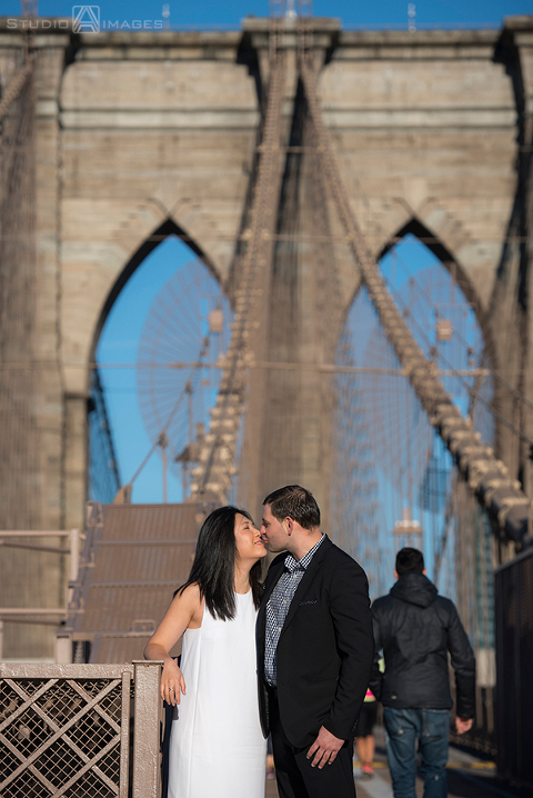 Brooklyn Bridge Engagement Photos | Brooklyn Wedding Photographer | Wendy + Walter