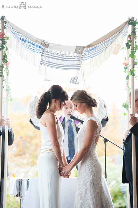 harvest on hudson wedding, same sex wedding, brides