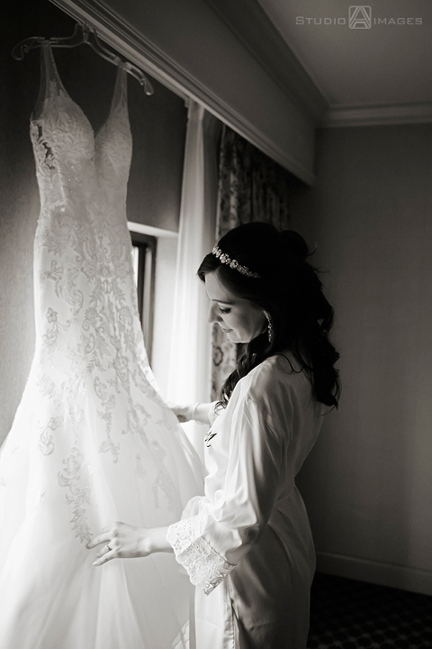 Hilton Pearl River NY Wedding Photos | New York Wedding Photographer | Mary Beth + Arjun