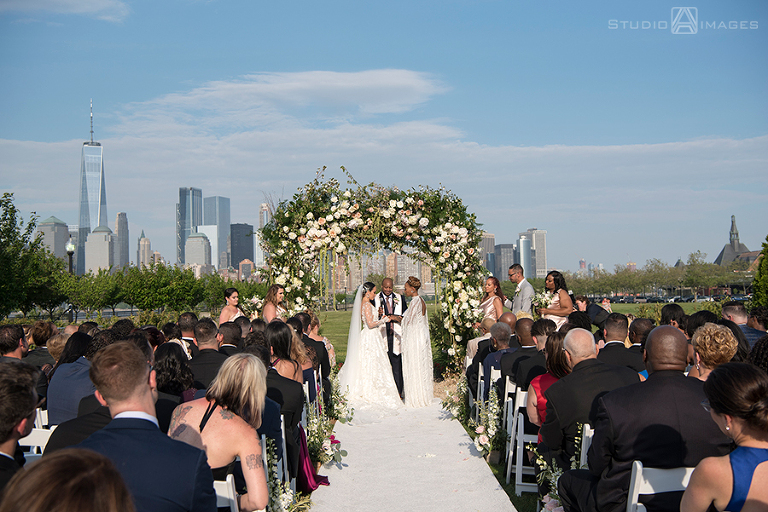 Epic Liberty House Wedding Photos | Jersey City Wedding Photographer | Lesbian wedding | LGBTQ wedding photographer