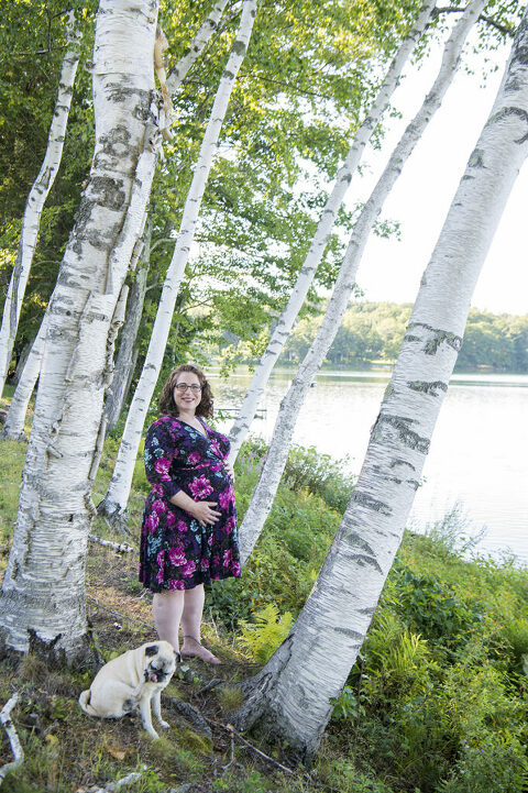 maternity photos at Lake House in Connecticut