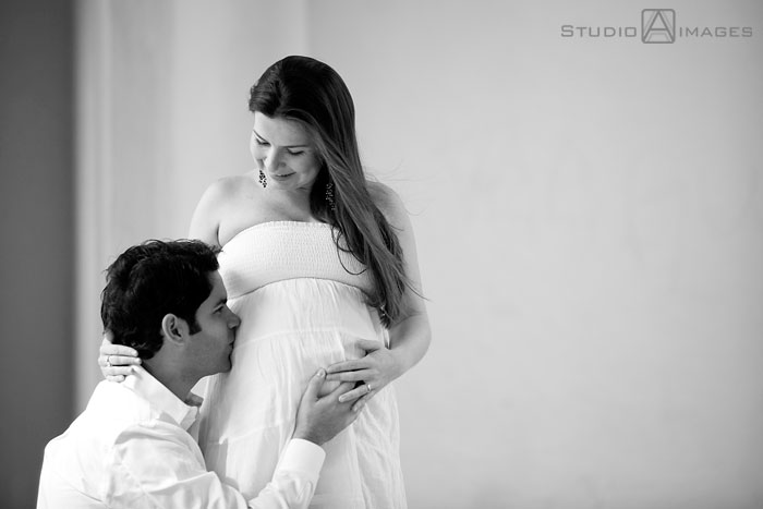 Baby, Parents, Children, Columbus Park, Family, Family Portrait Photography, Hoboken, Hoboken Family Portrait Photography, Hoboken Maternity Photography, Hoboken Maternity Photos, Maternity, NJ, NJ Family Portrait Photography, Photography, Portraits, Studio A Images