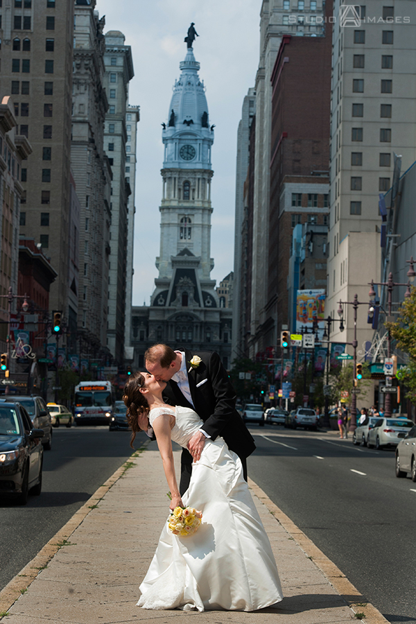Eleanor + Peter | The University of the Arts Wedding Photos | Philadelphia Wedding Photographer 