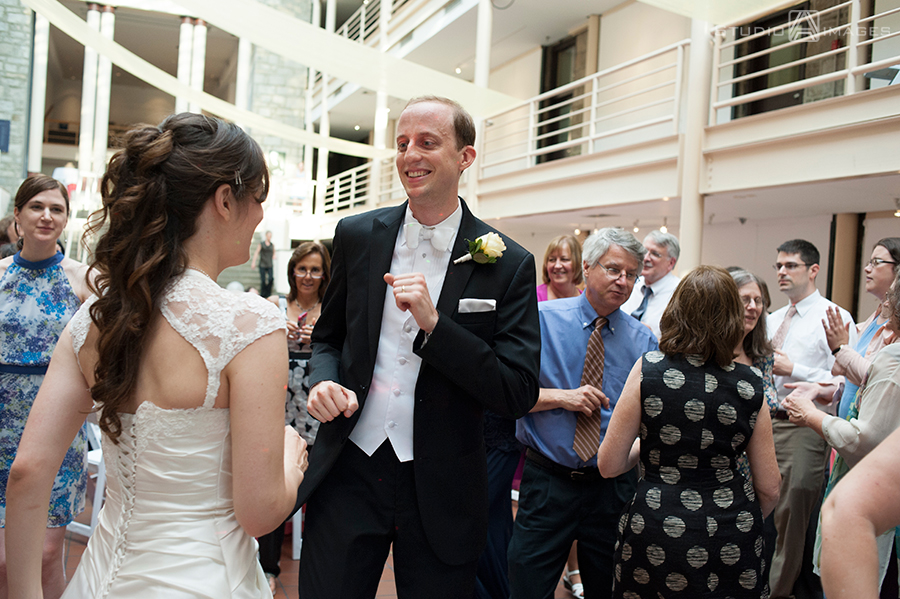 Eleanor + Peter | The University of the Arts Wedding Photos | Philadelphia Wedding Photographer 