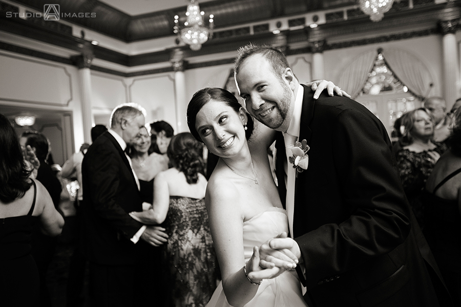 Alyssa + Mike | Crystal Plaza Wedding Photos | NJ Wedding Photographer 