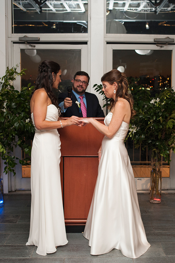 Sunset Terrace at Chelsea Piers Wedding Photos | NYC Wedding Photographer 