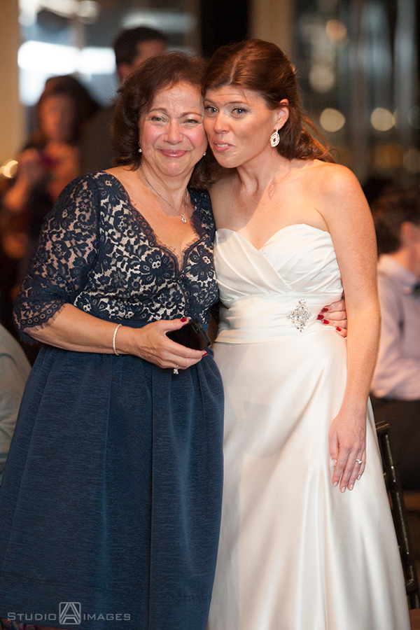 Sunset Terrace at Chelsea Piers Wedding Photos | NYC Wedding Photographer 