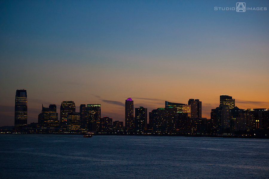 Sunset Terrace at Chelsea Piers Wedding Photos | NYC Wedding Photographer 