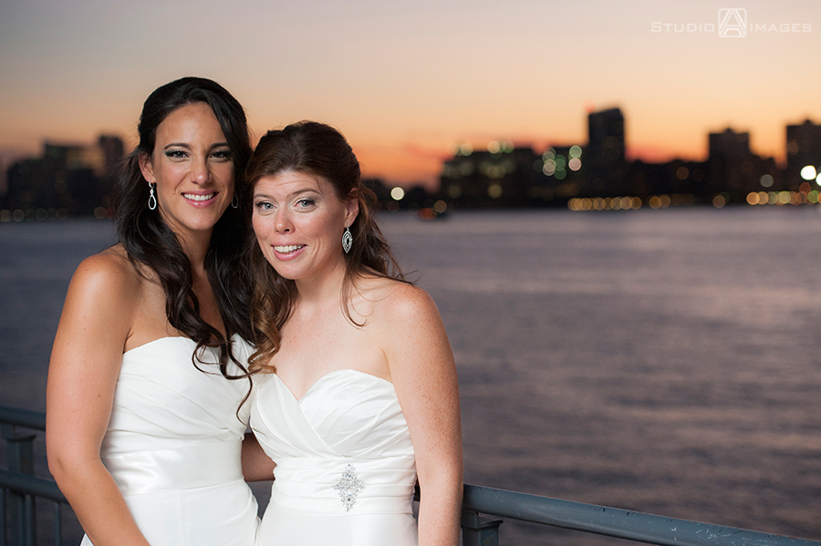 Sunset Terrace at Chelsea Piers Wedding Photos | NYC Wedding Photographer 