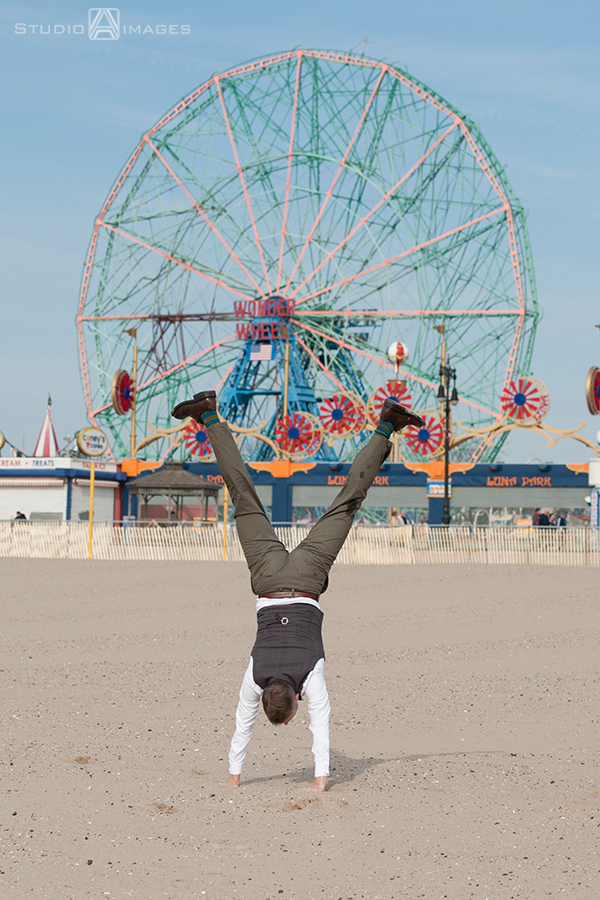 Coney Island Anniversary Photos | Brooklyn Wedding Photographer