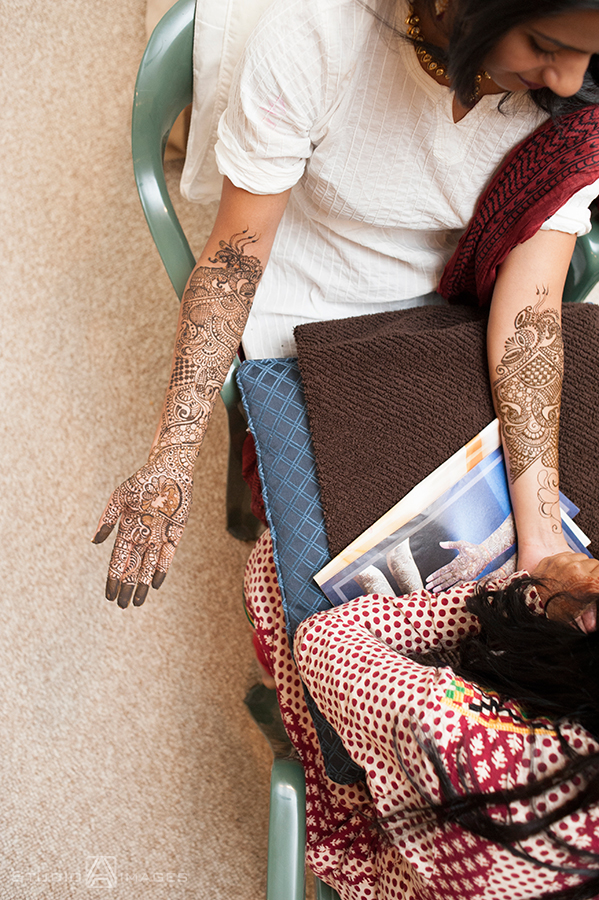 Mehndi Photos | Sangeet Photos | Indian Wedding Photography | NJ Wedding Photographers 