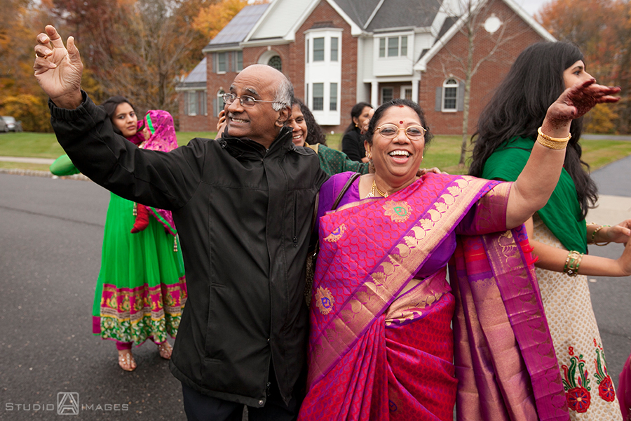 Mehndi Photos | Sangeet Photos | Indian Wedding Photography | NJ Wedding Photographers 