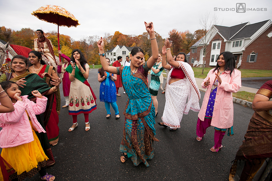 Mehndi Photos | Sangeet Photos | Indian Wedding Photography | NJ Wedding Photographers 