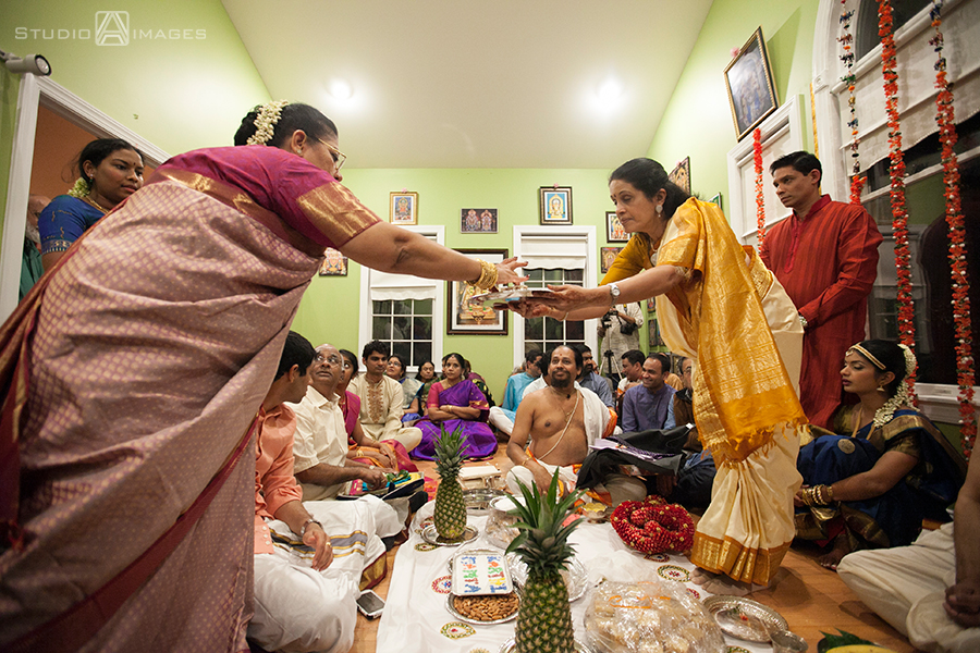 Mehndi Photos | Sangeet Photos | Indian Wedding Photography | NJ Wedding Photographers 