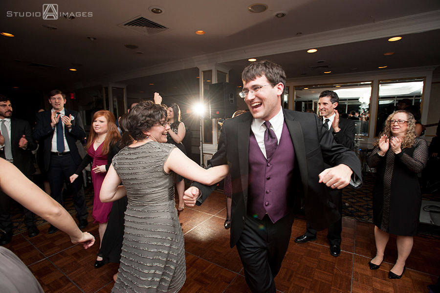 Water’s Edge Wedding Photos | NYC Wedding Photographer 