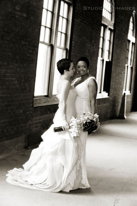 liberty house wedding, same sex wedding, gay wedding, lesbians, nyc wedding photographer