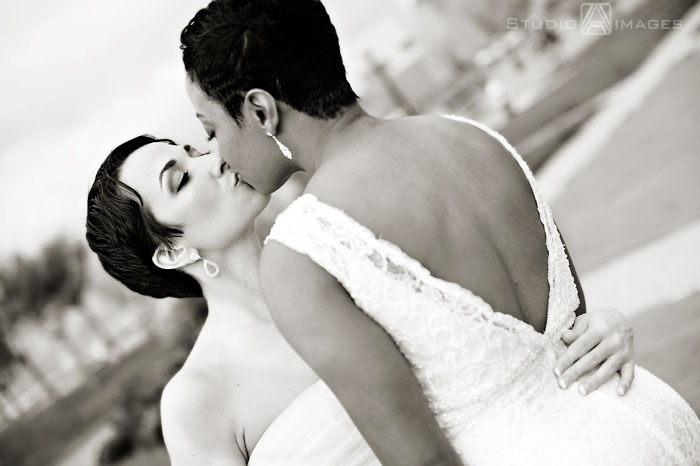 liberty house wedding, same sex wedding, gay wedding, lesbians, nyc wedding photographer