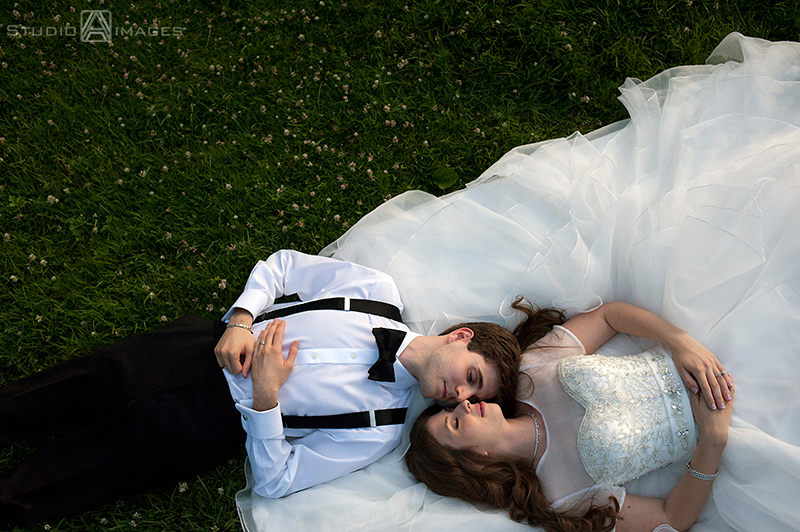 Celebrate at Snug Harbor Wedding Photos | NYC Wedding Photographer
