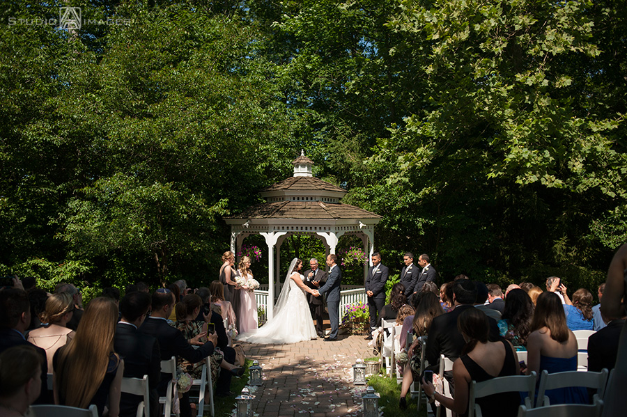 Olde Mill Inn Wedding Photos | NJ Wedding Photographer