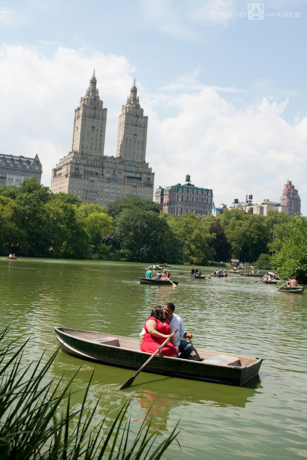 NYC engagement photos | NYC wedding photographer