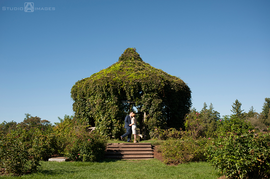 Elizabeth Park Wedding Photos | Connecticut Wedding Photographer