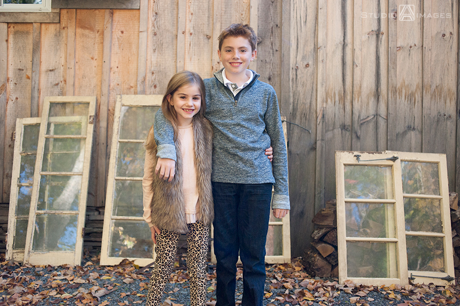 Tall Timber Barn Family Portraits | NJ Family Portrait Photographer
