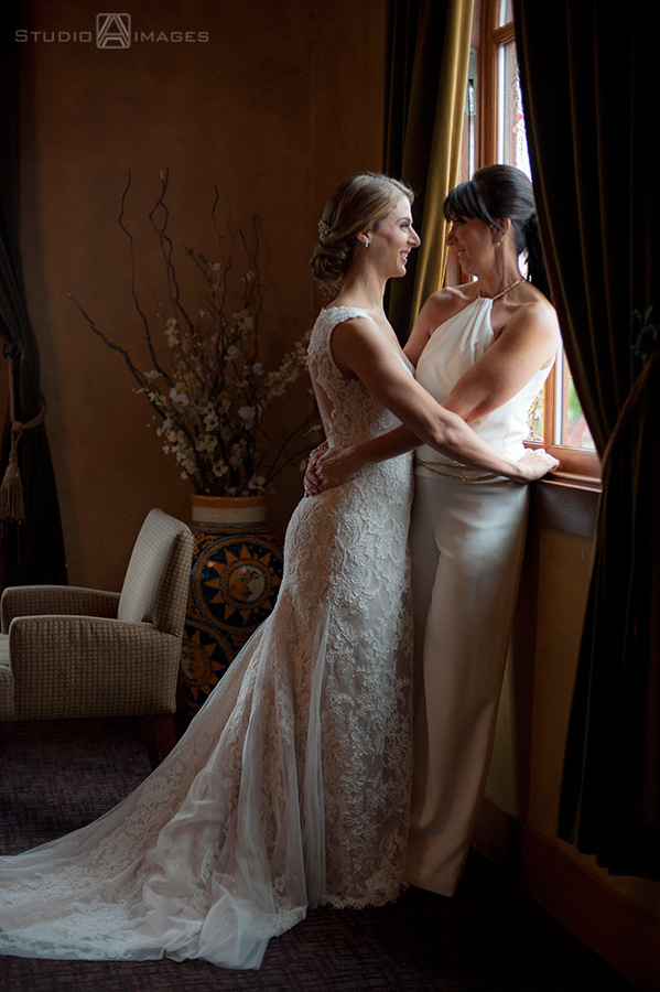 same sex wedding at Harvest on Hudson