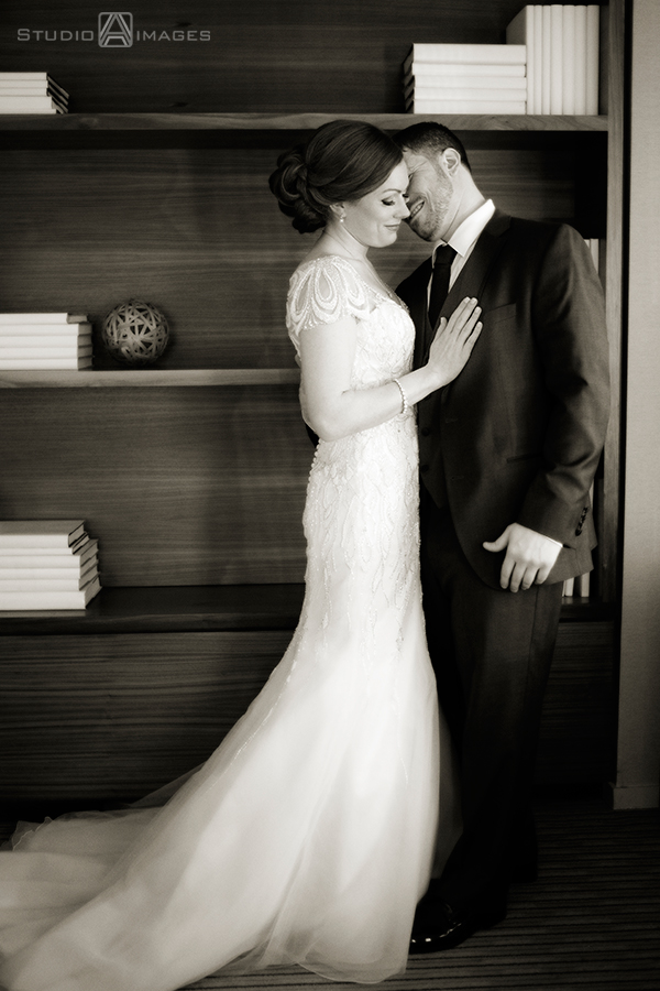 Blizzard Wedding Photos | Hyatt Regency Jersey City Wedding Photos 