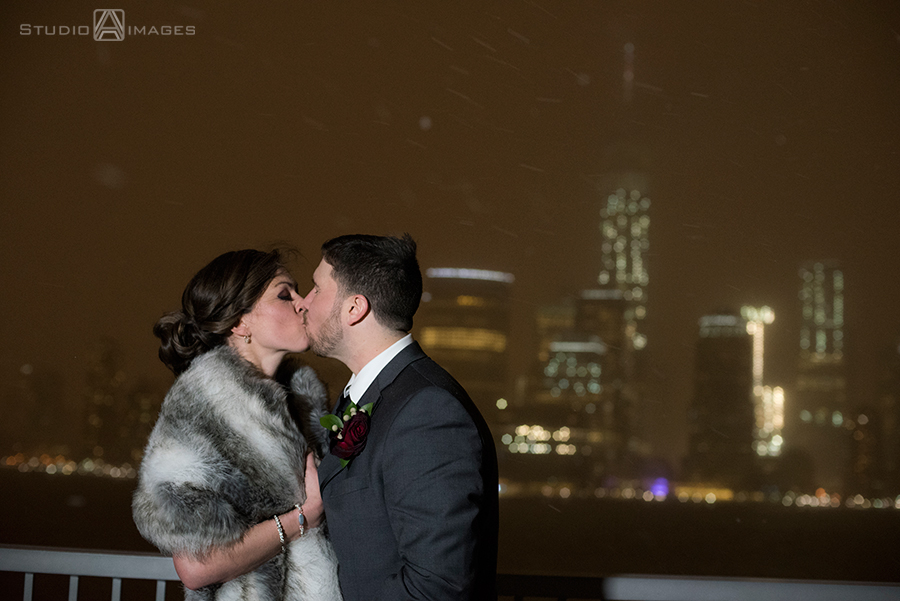 Blizzard Wedding Photos | Hyatt Regency Jersey City Wedding Photos 