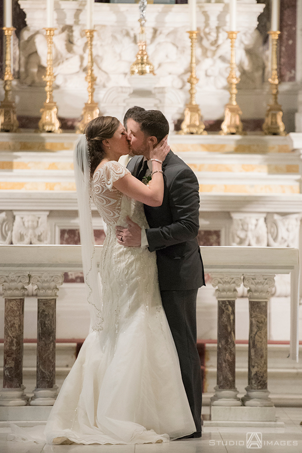 Blizzard Wedding Photos | Hyatt Regency Jersey City Wedding Photos 