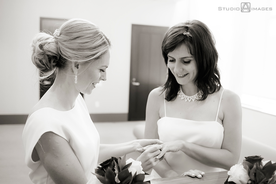 NYC Elopement Photos, Brooklyn Wedding Photographer, Brooklyn Bridge Wedding Photos, DUMBO, NYC wedding 