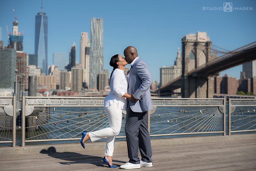 Brooklyn Bridge Engagement Photos | Brooklyn Wedding Photographer