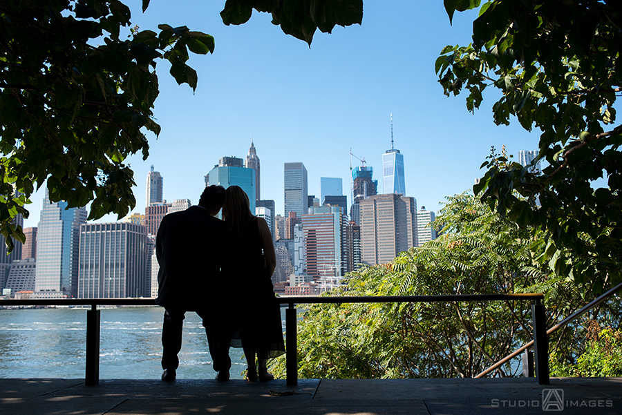 DUMBO Brooklyn Engagement Photos | Brooklyn Wedding Photographer