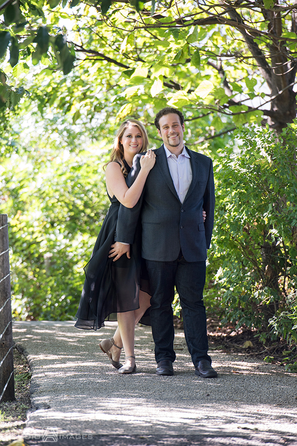 DUMBO Brooklyn Engagement Photos | Brooklyn Wedding Photographer