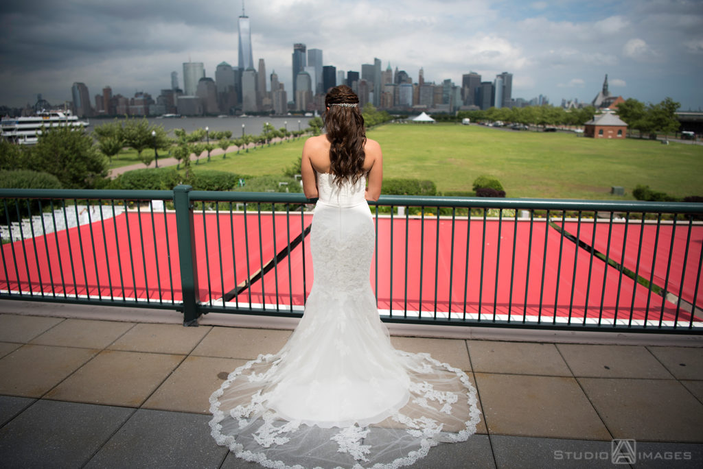 Liberty House Wedding Photos | Jersey City Wedding Photographer | Nicole + Osyp