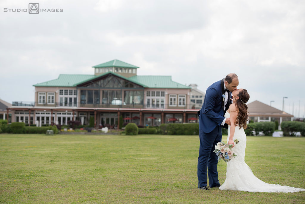 Liberty House Wedding Photos | Jersey City Wedding Photographer | Nicole + Osyp