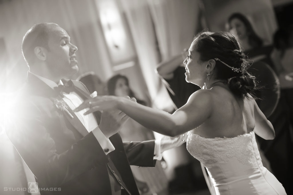 Liberty House Wedding Photos | Jersey City Wedding Photographer | Nicole + Osyp