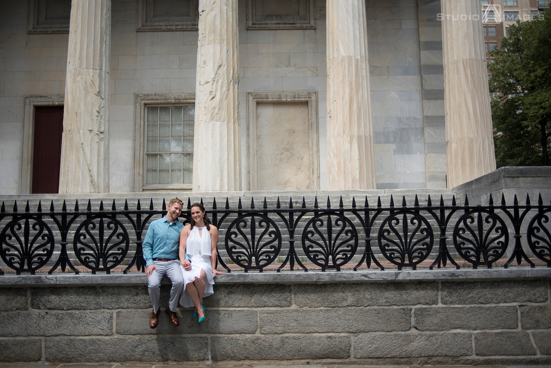 couple Old City in Philadelphia for their engagement photos