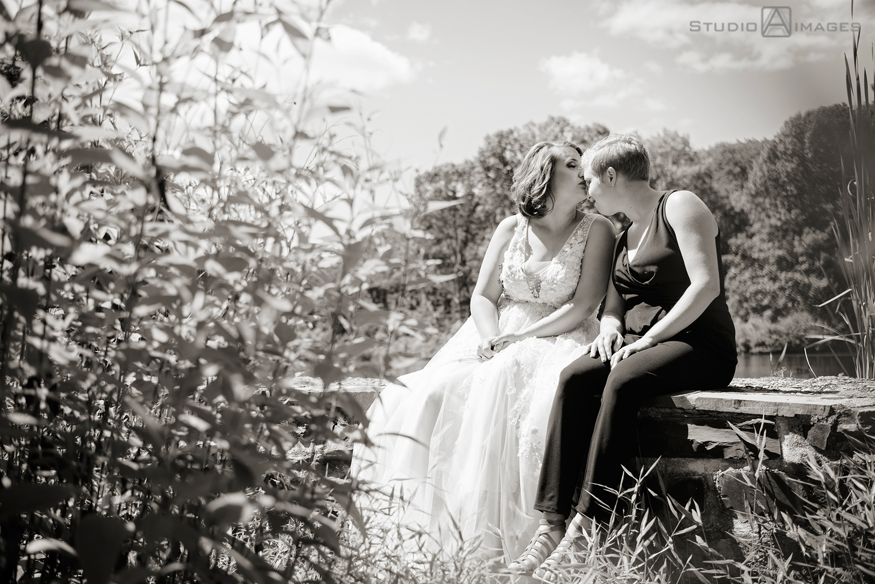 Mountain Lakes House Wedding Photos | Princeton Wedding Photographer | Gigi + Emily