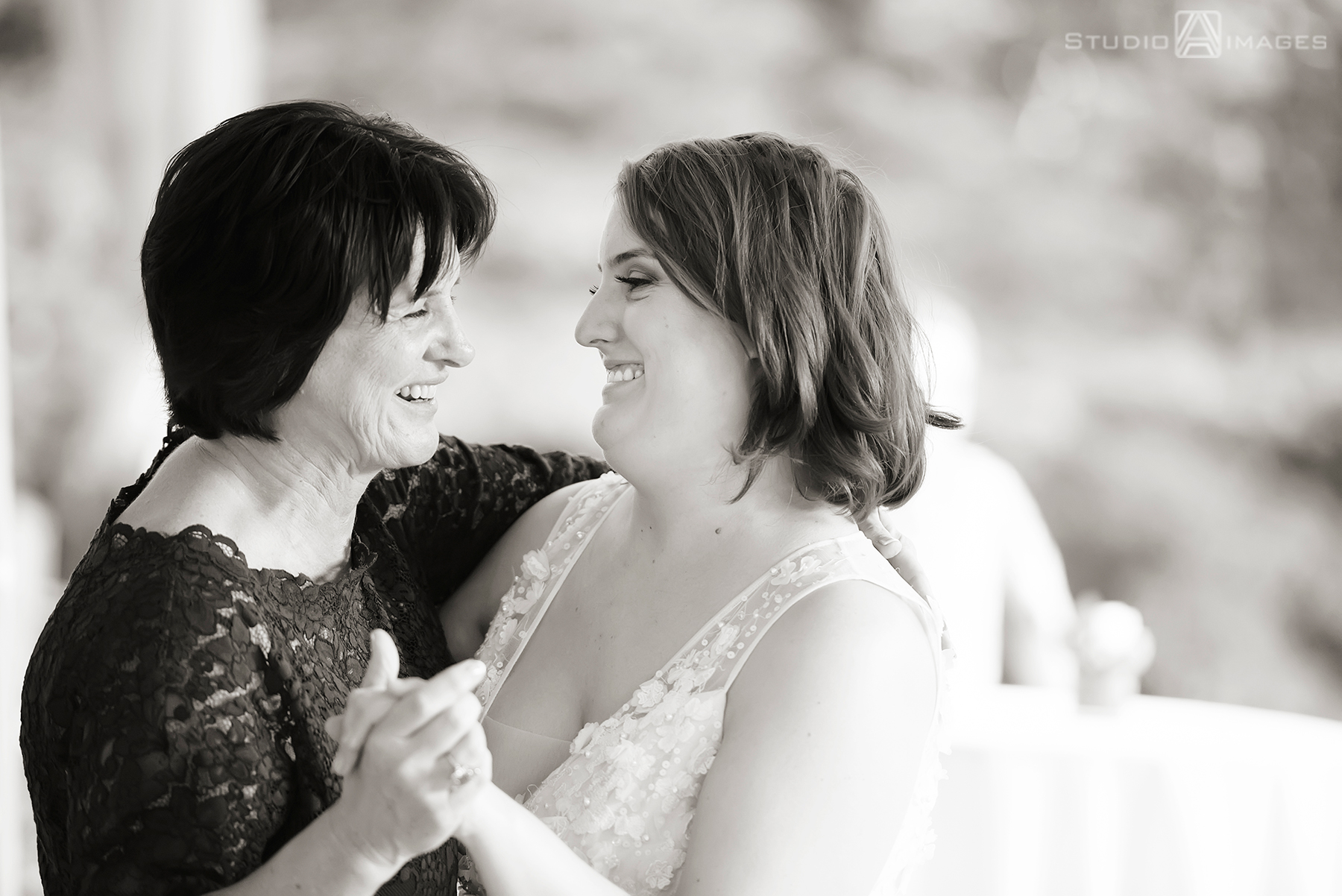 Mountain Lakes House Wedding Photos | Princeton Wedding Photographer | Gigi + Emily