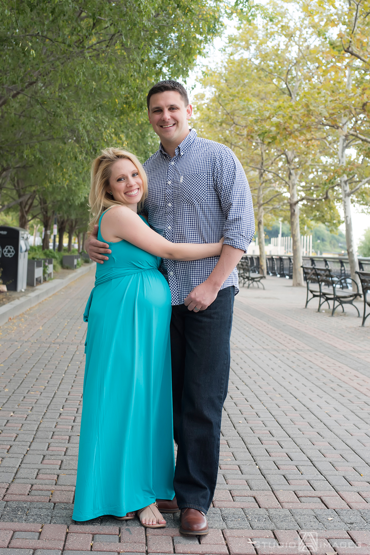 Hoboken Maternity Photos | Hoboken Family Portrait Photographer | Nicole + Nick