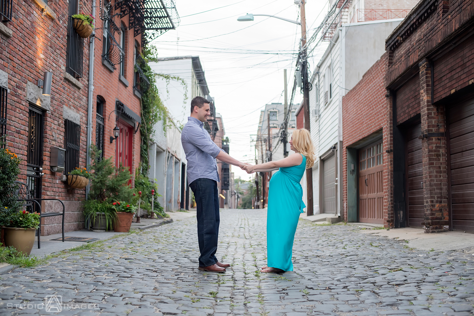 Hoboken Maternity Photos | Hoboken Family Portrait Photographer | Nicole + Nick