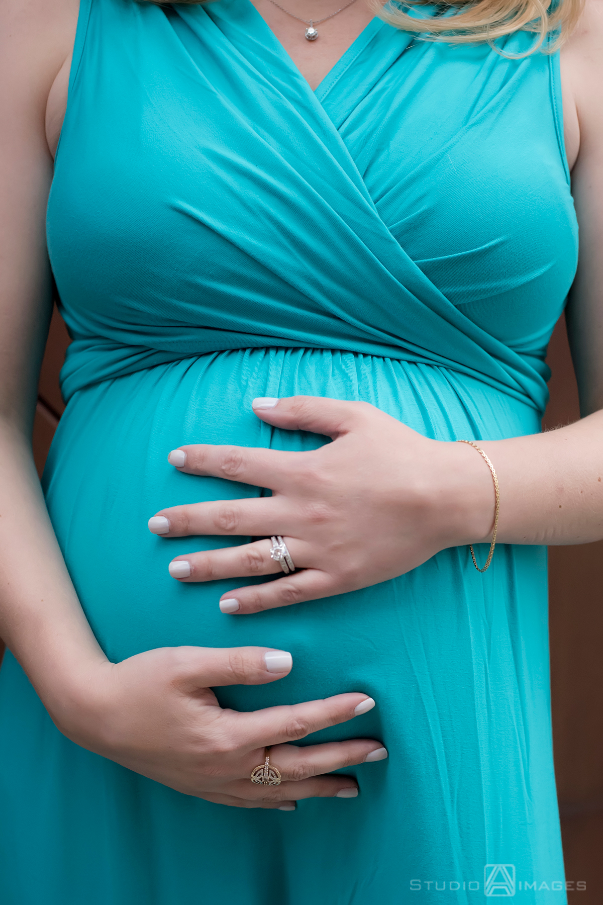 Hoboken Maternity Photos | Hoboken Family Portrait Photographer | Nicole + Nick