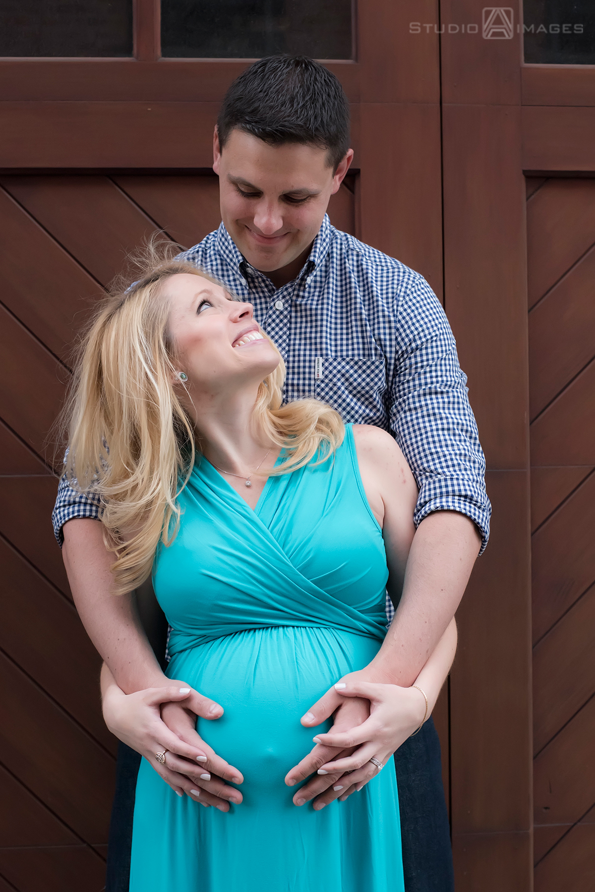 Hoboken Maternity Photos | Hoboken Family Portrait Photographer | Nicole + Nick
