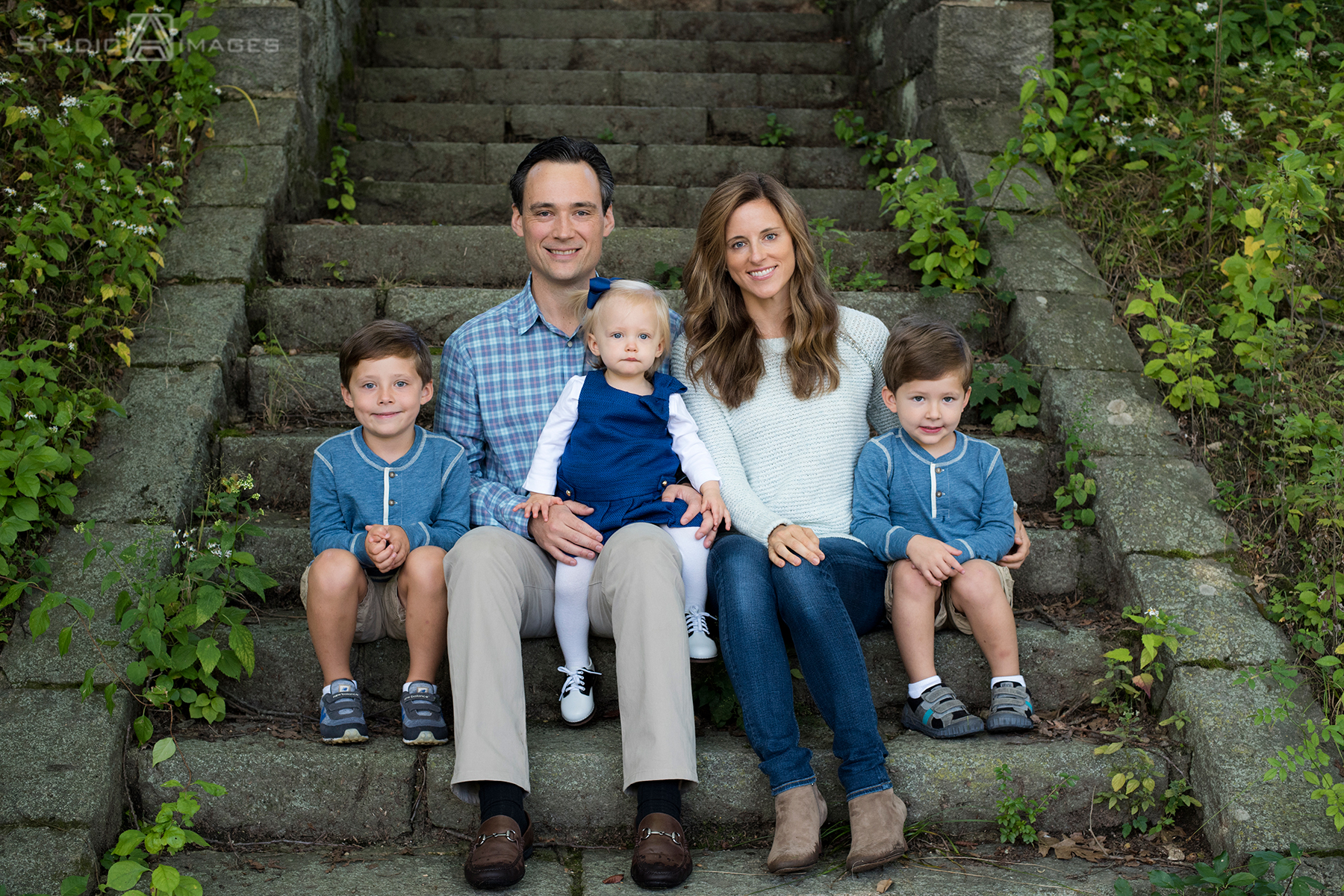 Darien Family Portrait Photography | Connecticut Family Photographer | M Family