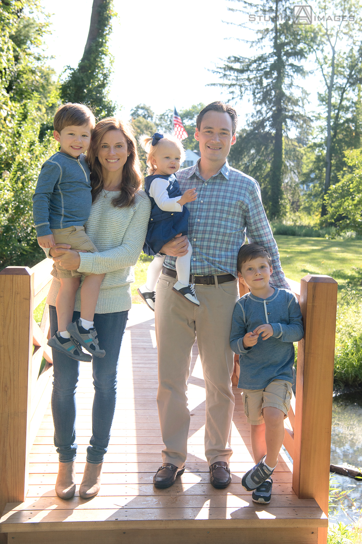Mead Memorial Park Family Portrait Photos | Connecticut Family Photographer | M Family