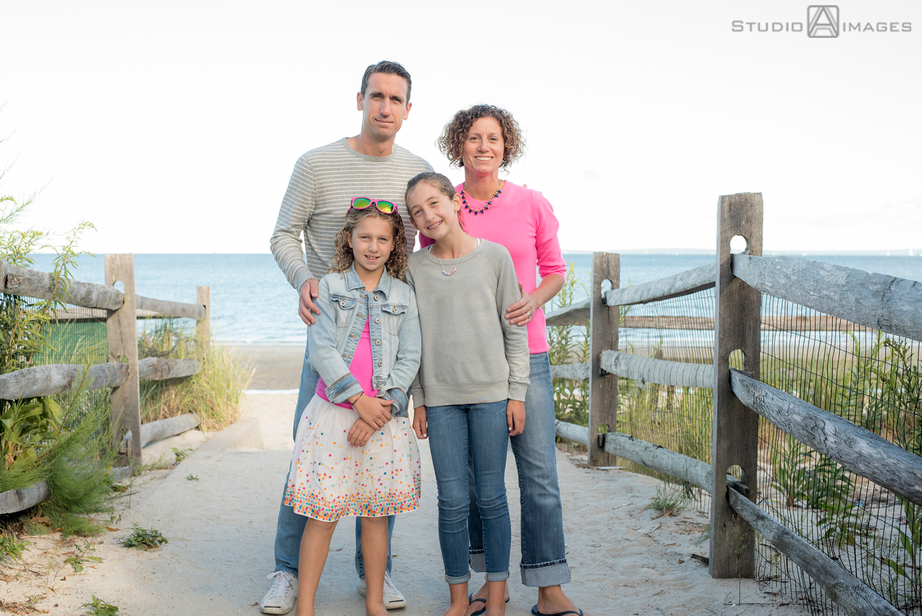 Tod's Point Family Portrait Photos | Connecticut Family Photographer | S Family