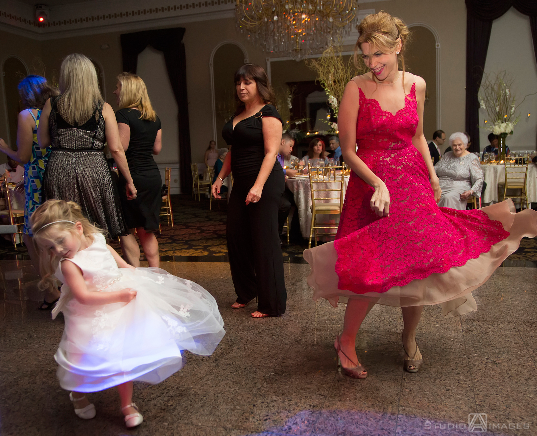 Florentine Gardens Wedding Photos | New Jersey Wedding Photographer | Maria + Warren