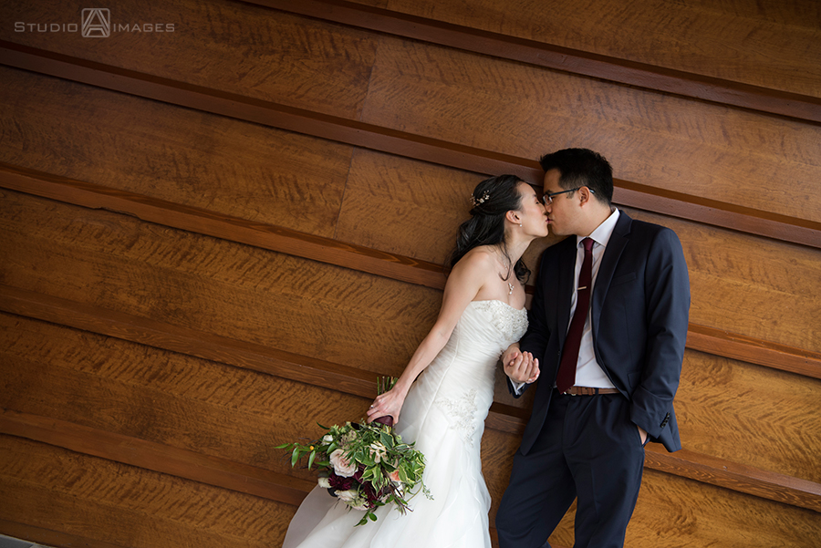 Stone House at Stirling Ridge Wedding Photos | NJ Wedding Photographer | Vickie + Jim